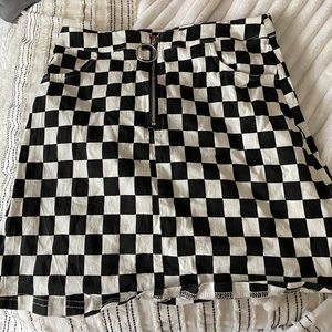 Black and White Checked Short Skirt